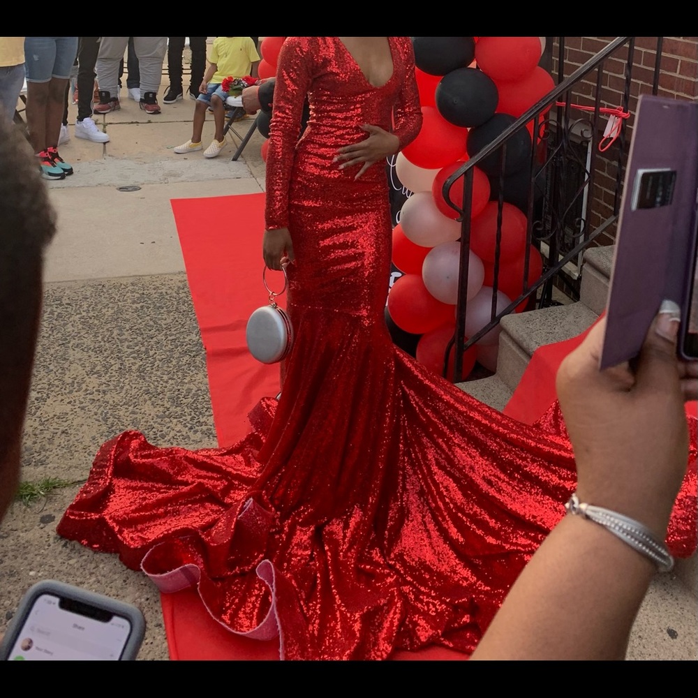 Red prom dress